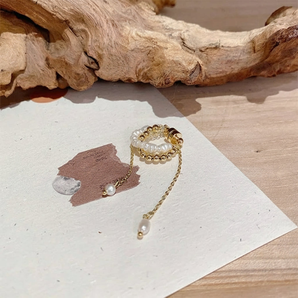 Myra ✨ -Real Pearl Magnet Buckle Earring ✨